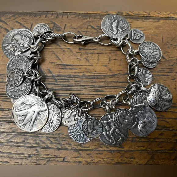 Retired Silpada sterling Silver Oxidized Roman Coin Cha Cha Charm bracelet B1624 - Picture 6 of 6